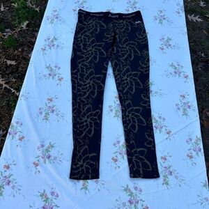 Eastbay Evapor compression pants woman’s leggings workout medium‎ black floral